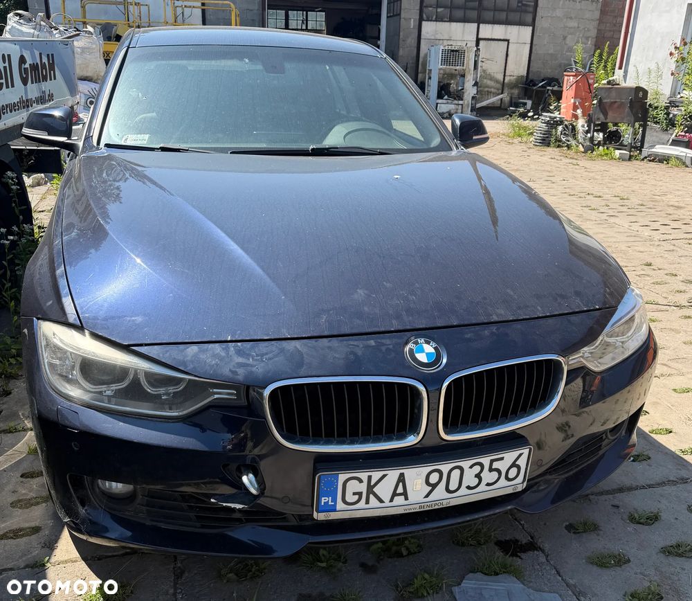 BMW Seria 3 330d xDrive - 7
