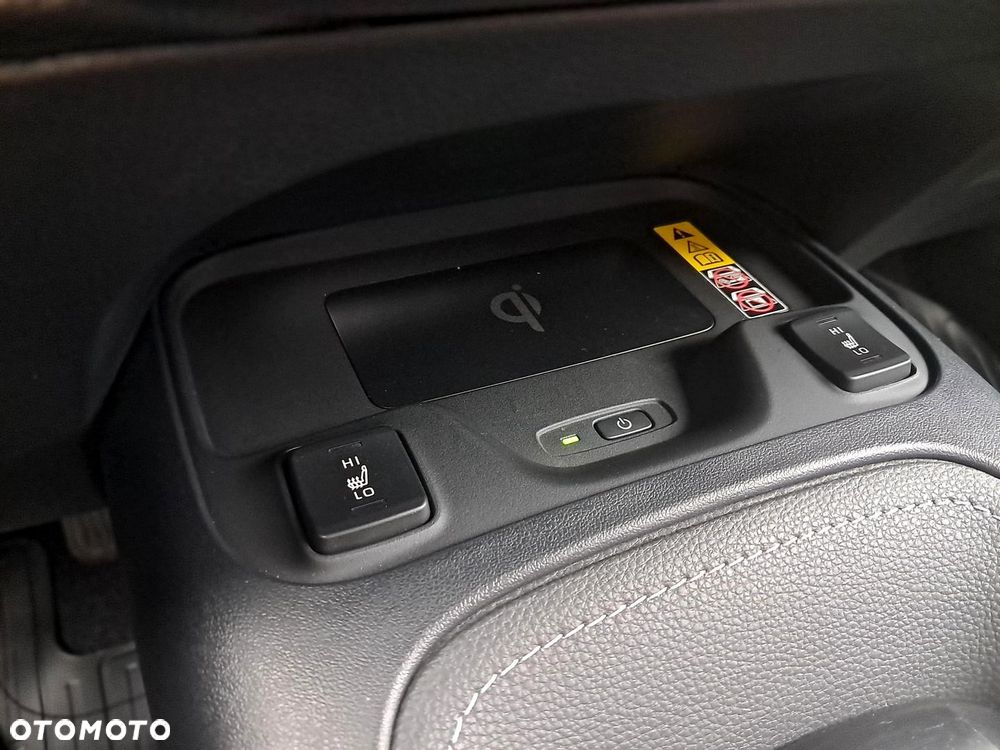 Toyota Corolla 1.8 Hybrid Style - 19