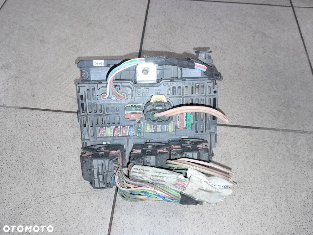 Sterownik moduł BSM L04 Peugeot Citroen 04-10r. 9661682780 - 1