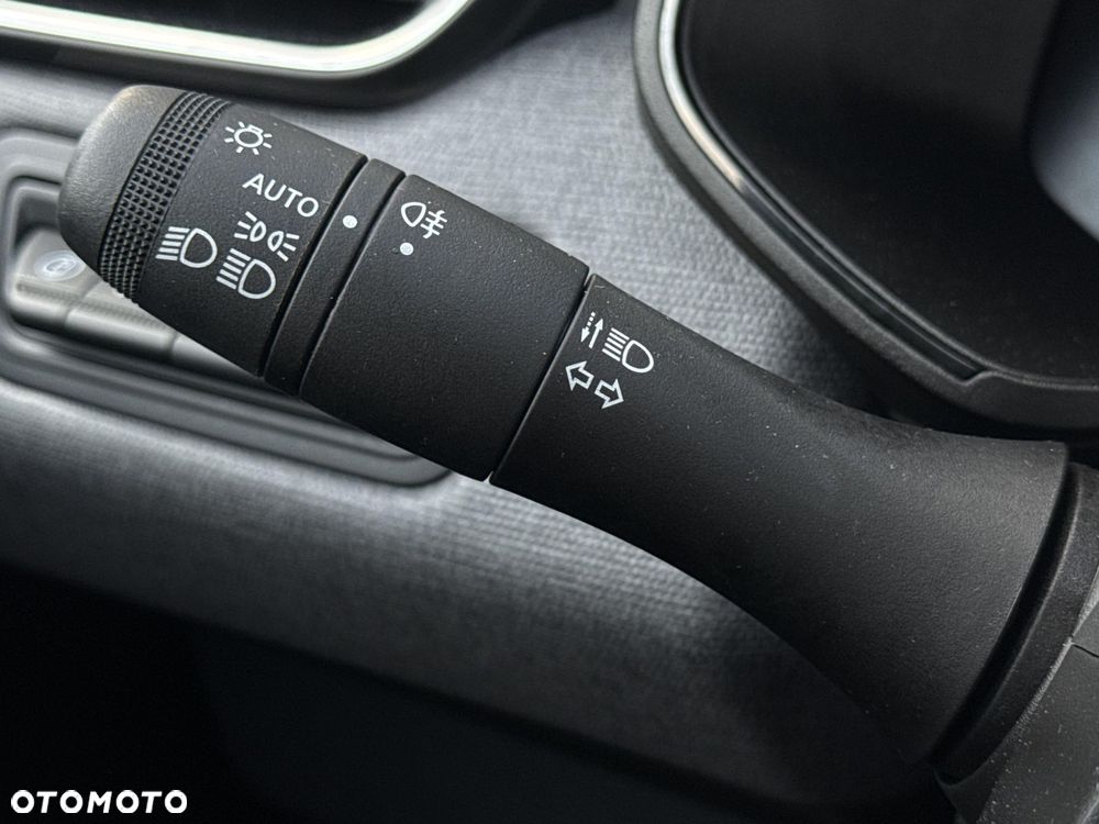 Renault Clio 1.0 TCe Evolution - 25