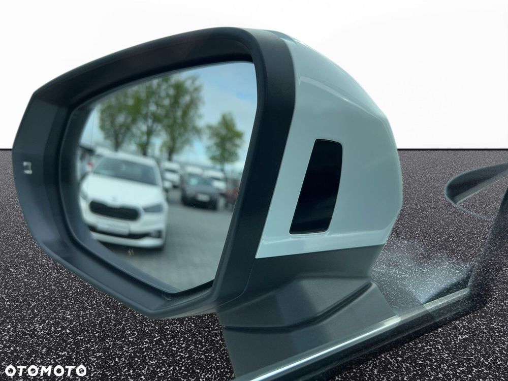 Audi Q3 Sportback 35 TFSI mHEV S tronic - 16