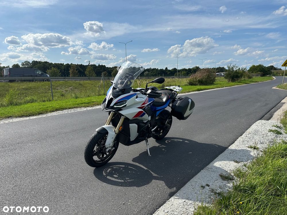 BMW XR - 2