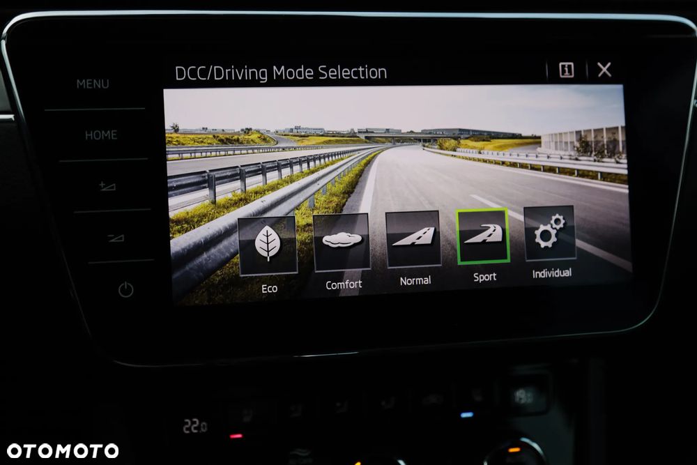 Skoda Superb 2.0 TDI SCR 4x4 L&K DSG - 15