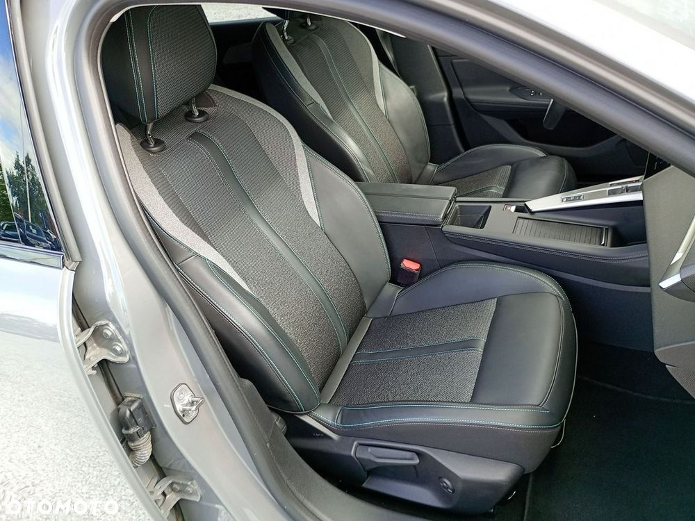 Peugeot 308 1.5 BlueHDi Allure Pack S&S EAT8 - 27