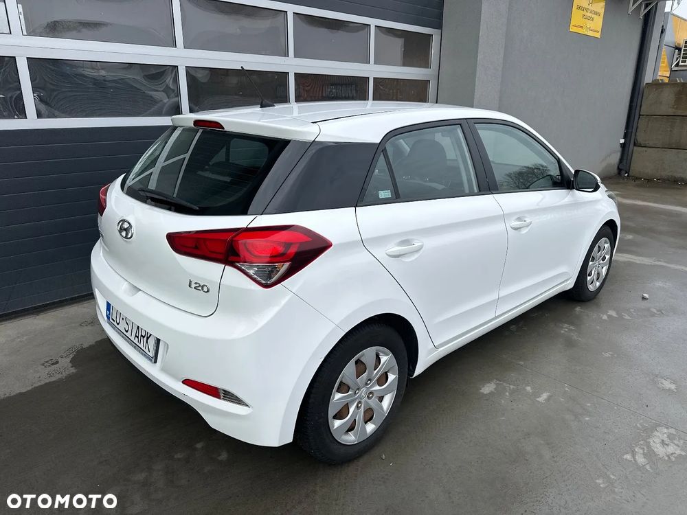 Hyundai i20 ver-1-4-classic-plus - 6