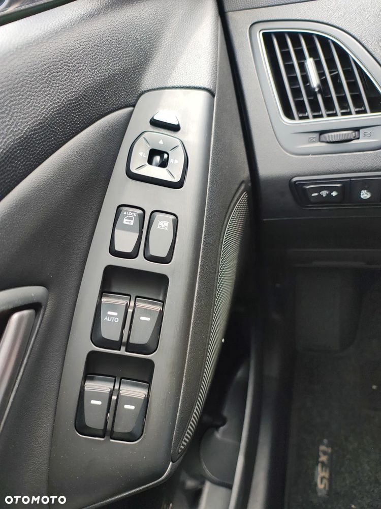 Hyundai ix35 2.0 GDI Premium 2WD - 15