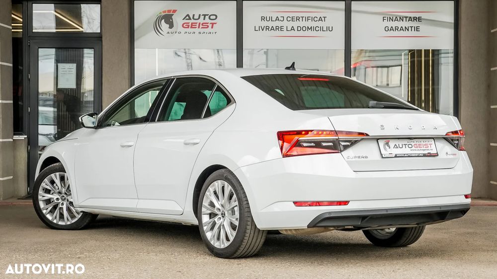 Skoda Superb 2.0 TDI DSG Style - 5