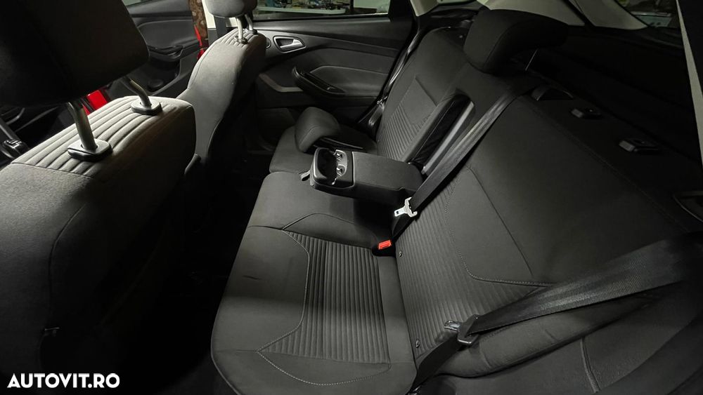 Ford Focus 1.5 TDCi Titanium - 11