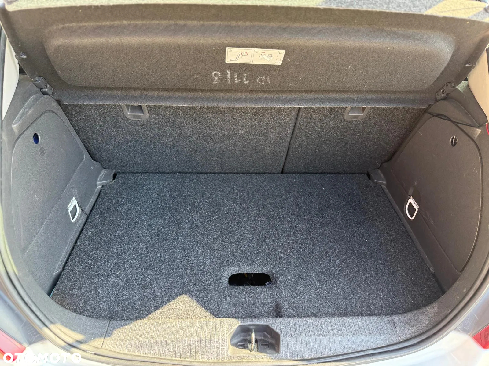 Opel Corsa 1.4 16V Limited Edition - 11