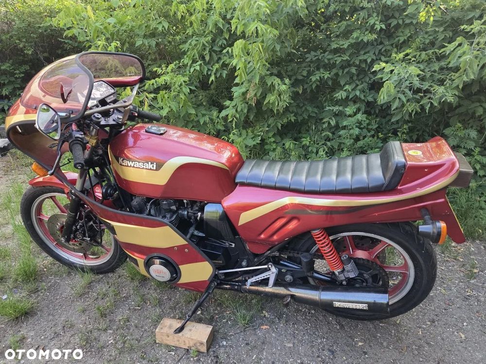 Kawasaki GPZ - 4