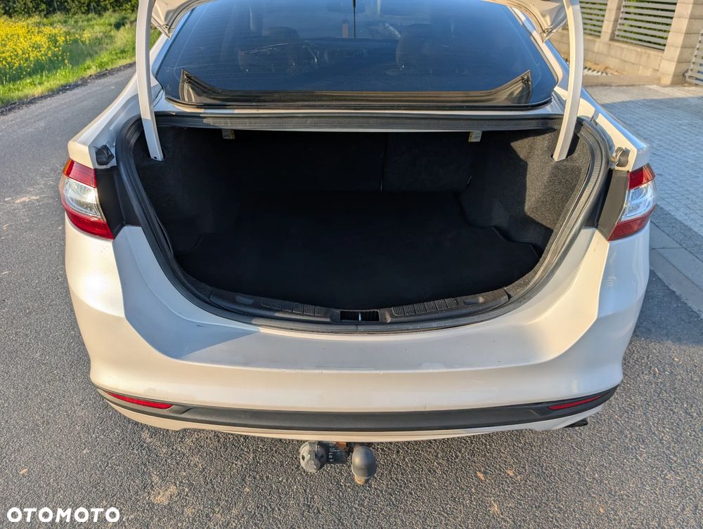 Ford Mondeo - 16
