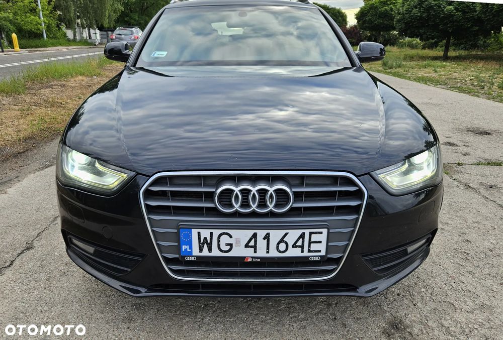 Audi A4 Avant 2.0 TDI DPF multitronic S line Sportpaket - 6