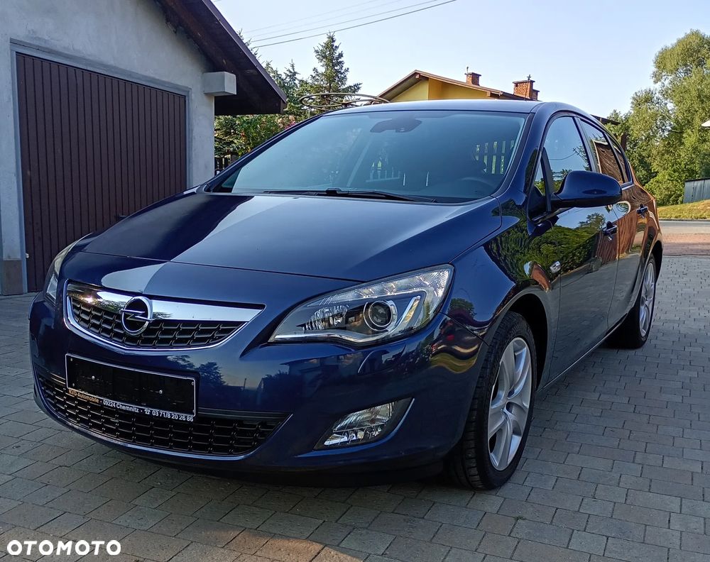 Opel Astra 1.4 Turbo Design Edition - 37