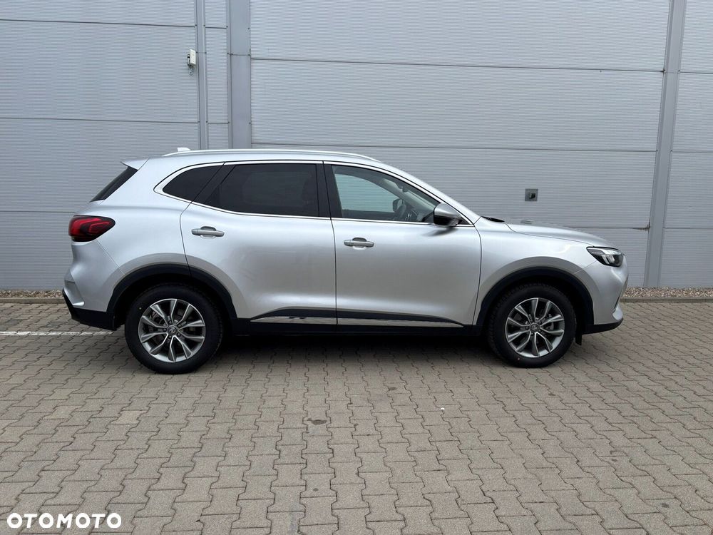 MG HS 1.5 T-GDI Excite DCT - 5