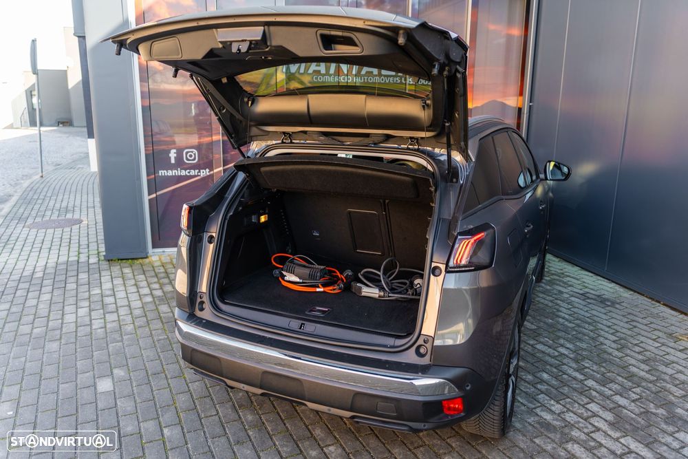 Peugeot 3008 225 e-EAT8 Allure - 31