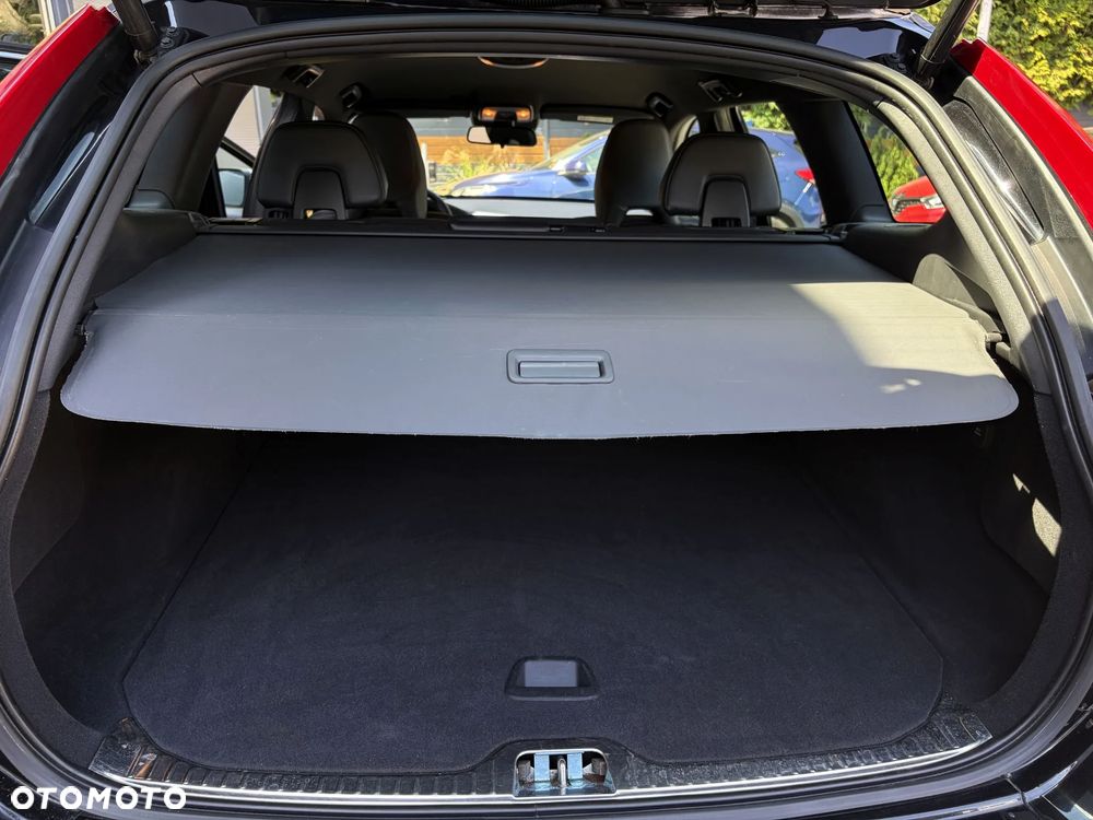 Volvo XC 60 D4 Geartronic RDesign - 34