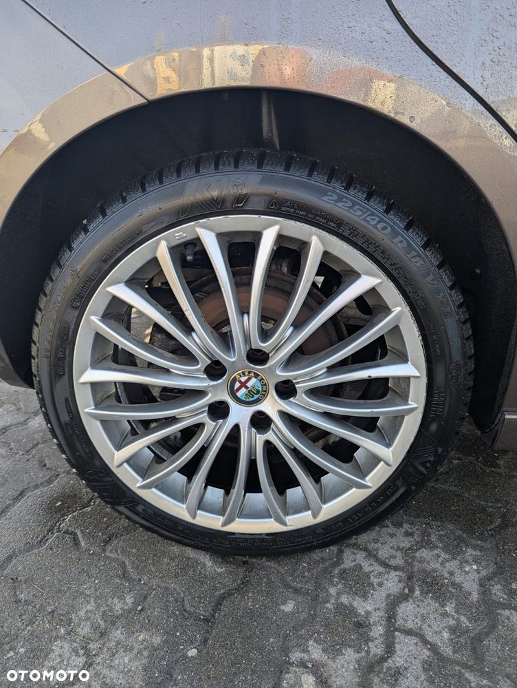 Alfa Romeo Giulietta 2.0 JTDM Distinctive - 9