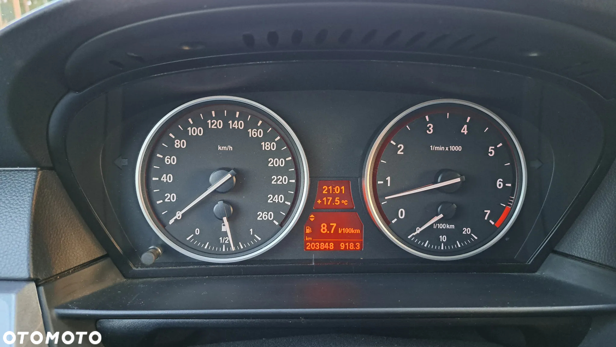 BMW Seria 5 523i - 11
