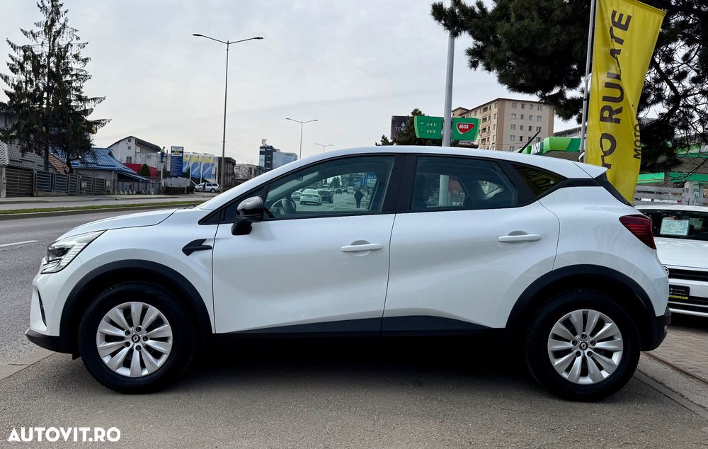 Renault Captur MHEV 140 Techno - 11