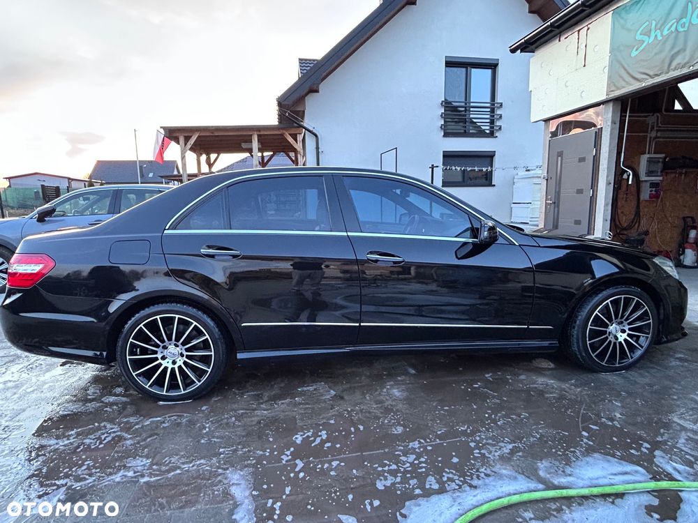 Mercedes-Benz Klasa E 350 4-Matic Classic - 2