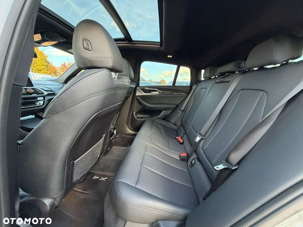 BMW X4 - 17