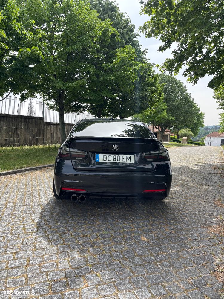 BMW 330 i Pack M Auto - 6