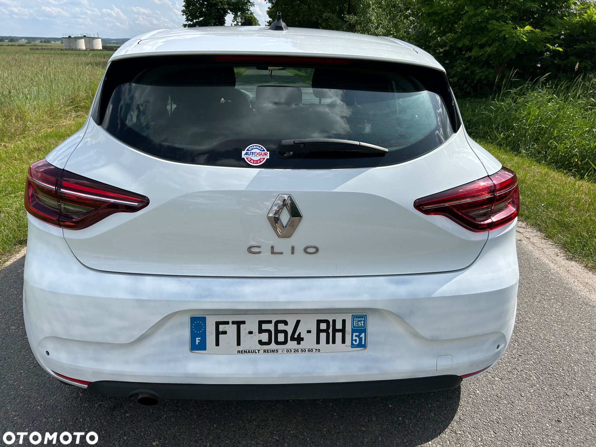 Renault Clio - 16