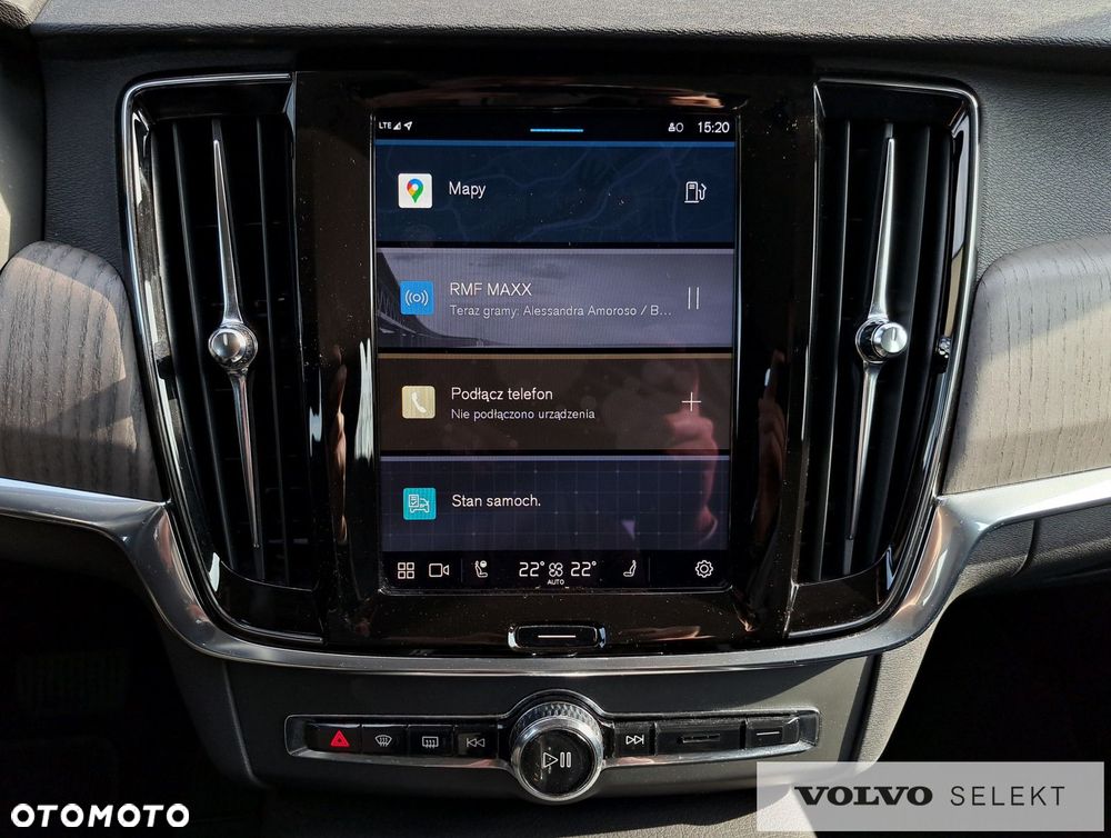 Volvo V90 Cross Country - 19