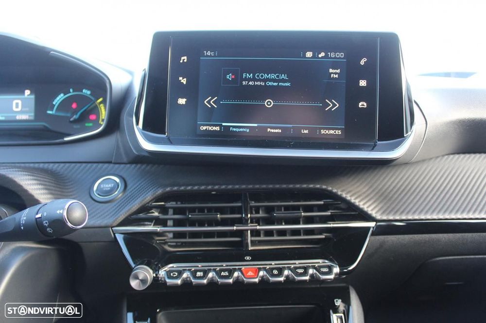 Peugeot e-2008 50 kWh Active Pack - 19