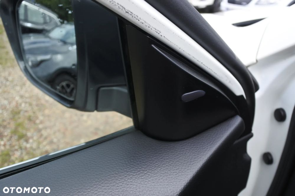 Nissan X-Trail 1.6 DIG-T Tekna - 25