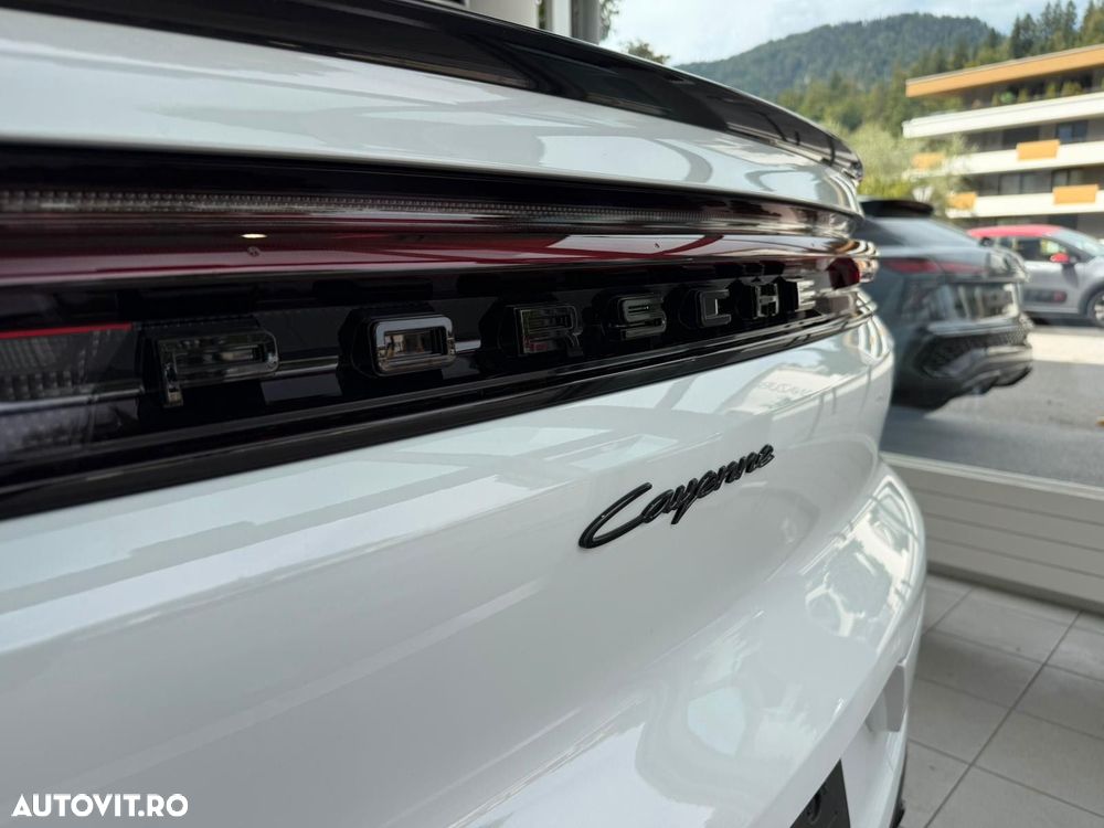 Porsche Cayenne Coupe Tiptronic S Black Edition - 14