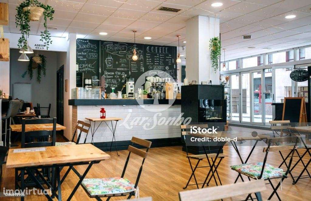 Vende-se Café/Snack-Bar em Zona Residencial de Fão, Esposende - Grande imagem: 3/4