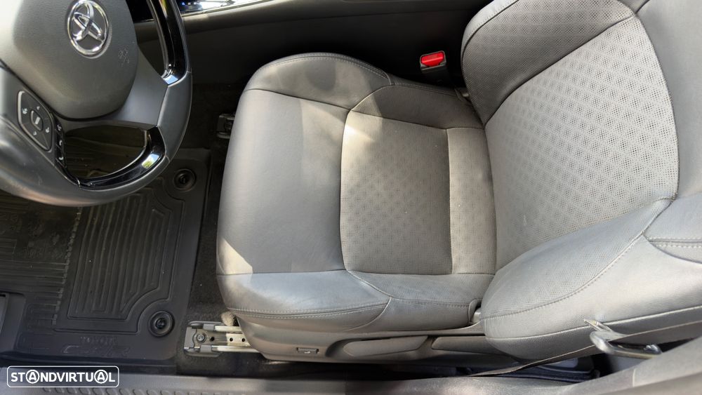 Toyota C-HR 1.8 HSD Lounge - 26