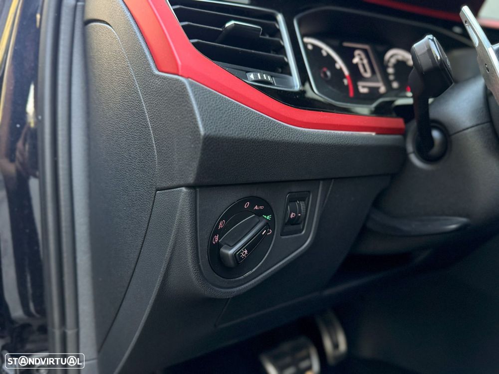 VW Polo 2.0 TSI GTI DSG - 28