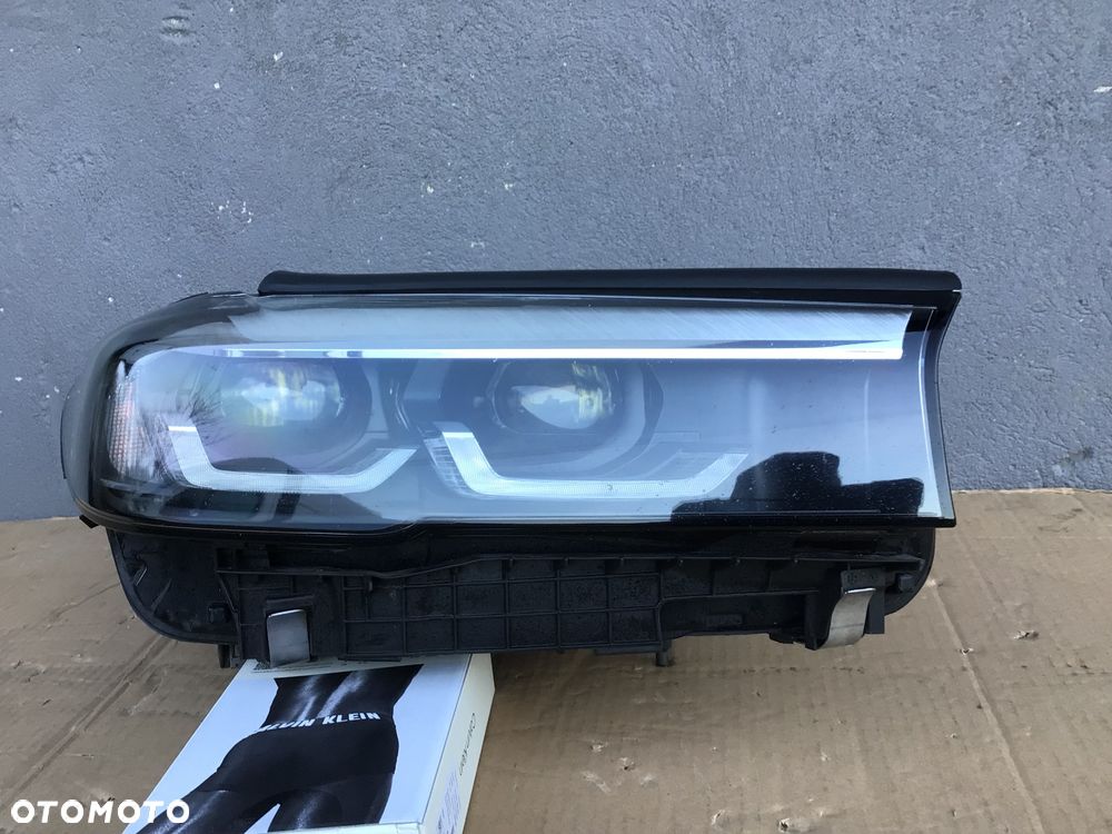 Lampa przednia prawa BMW 5 G30 G31 Lift Full Led