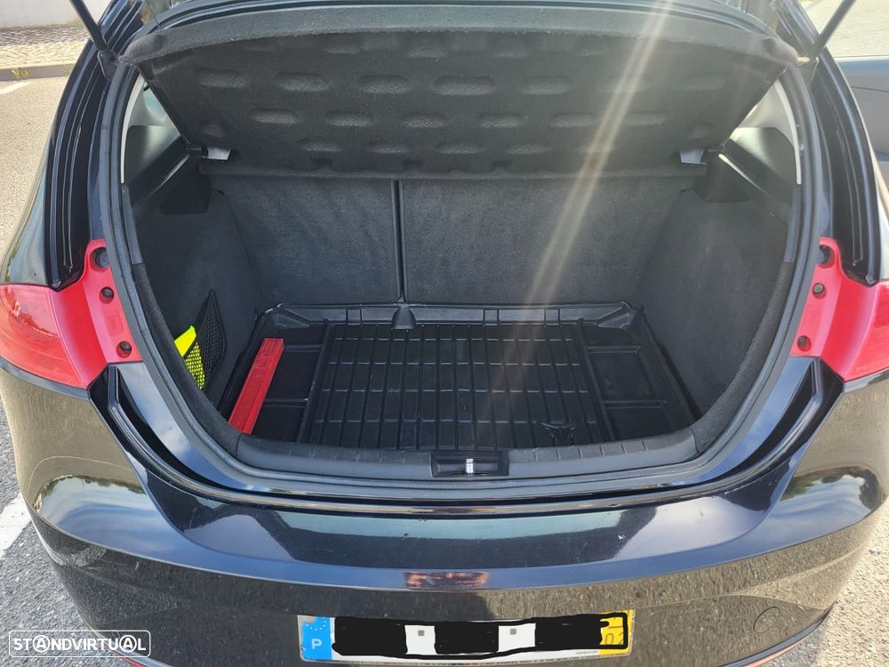 SEAT Leon 1.9 TDI Ecomotive Reference - 14