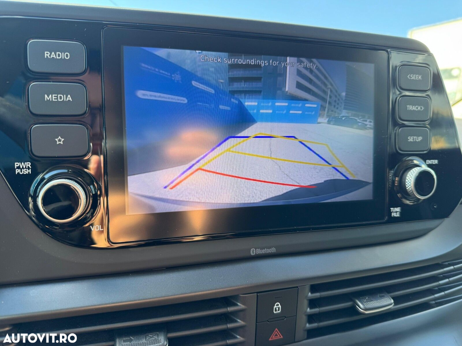Hyundai i20 - 12