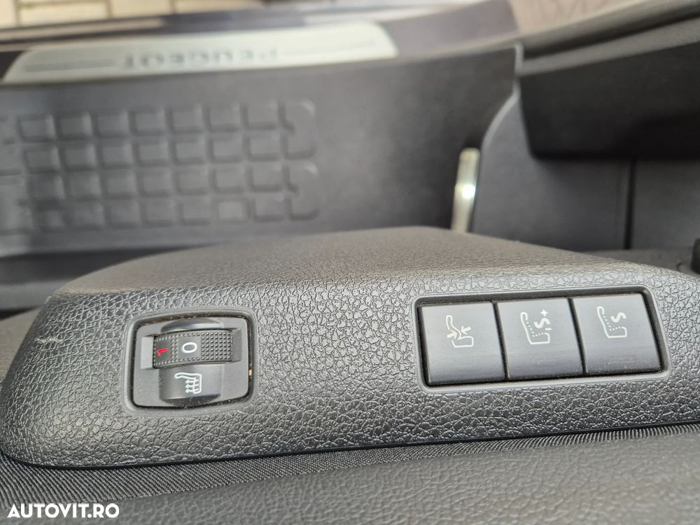 Peugeot Traveller L3 2.0 BlueHDi 180 S&S EAT8 Business VIP - 16