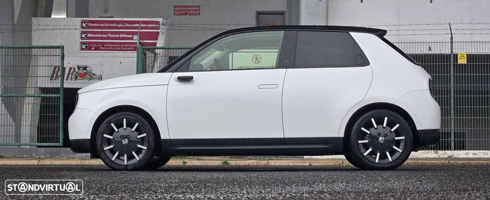 Honda e Advance (17") - 13