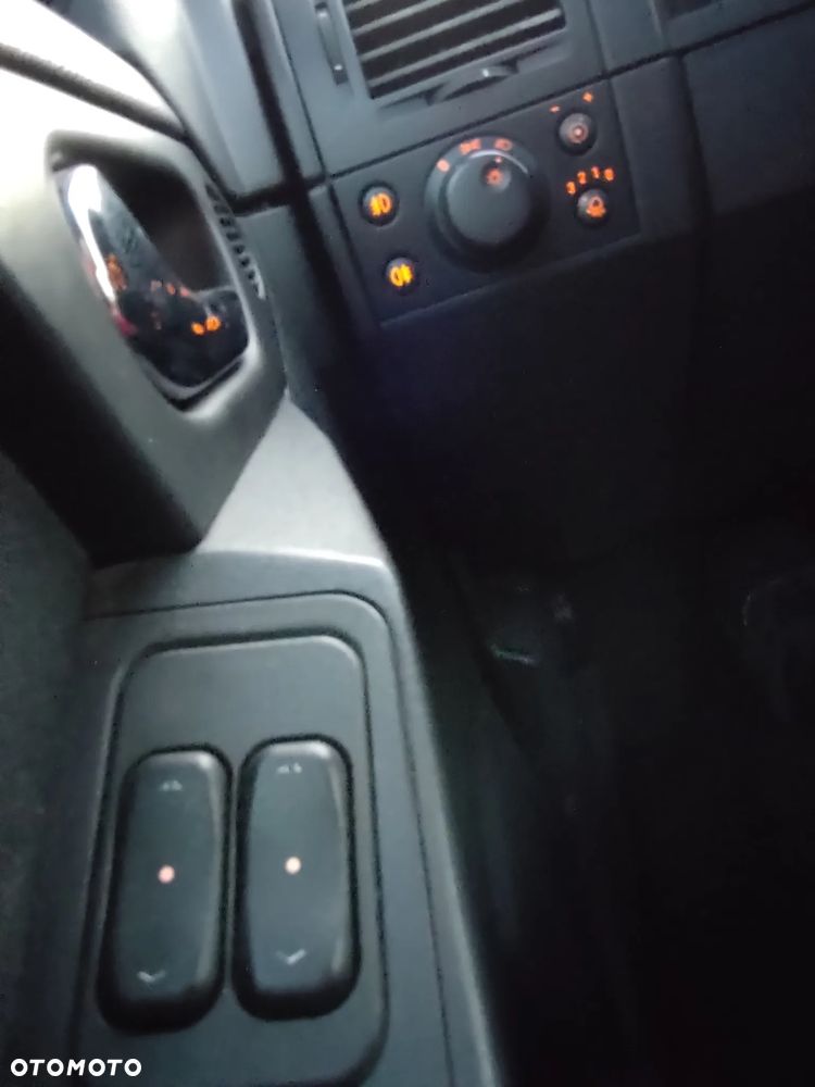 Opel Meriva 1.6 16V Selection 110 Jahre - 32