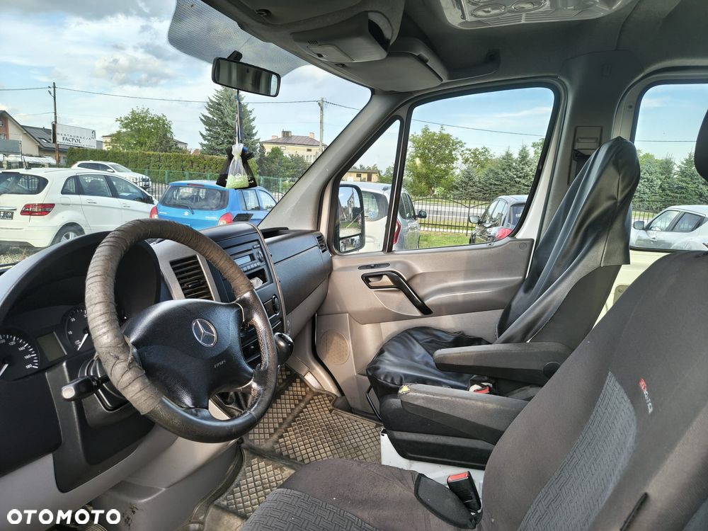 Mercedes-Benz Sprinter - 7