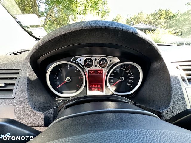 Ford Kuga 2.0 TDCi Titanium - 16