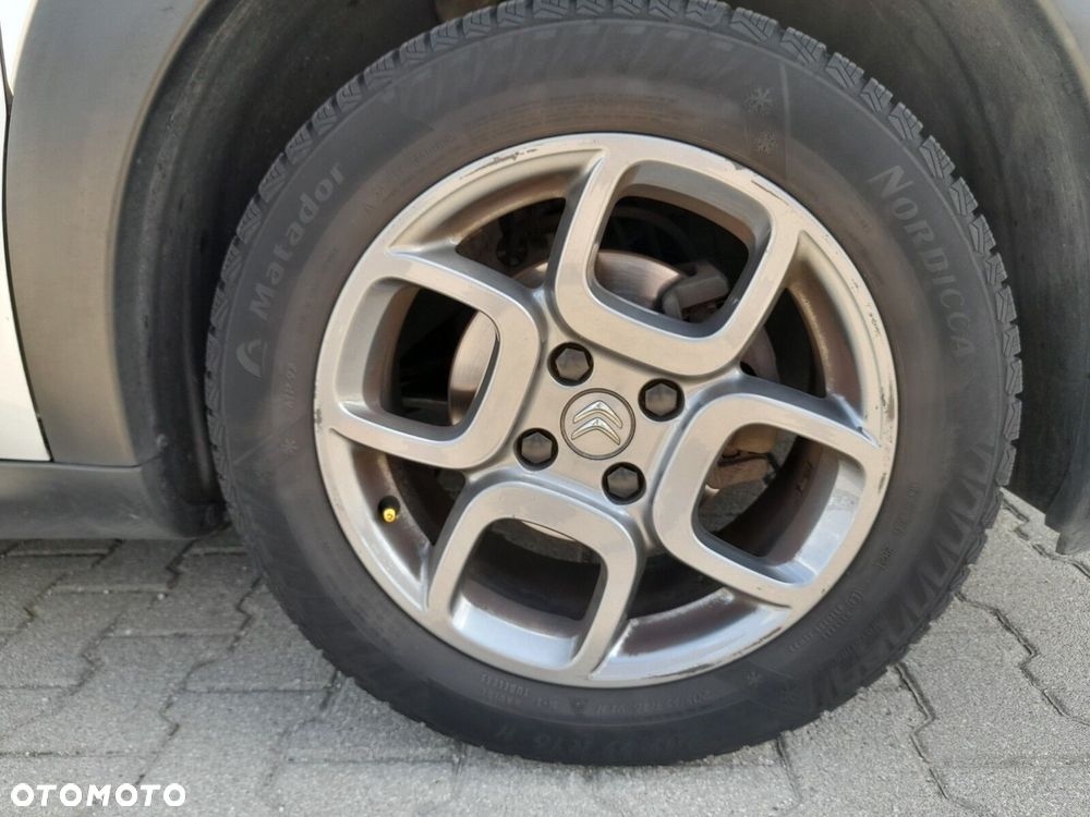 Citroën C4 Cactus 1.2 PureTech Shine EU6 - 10