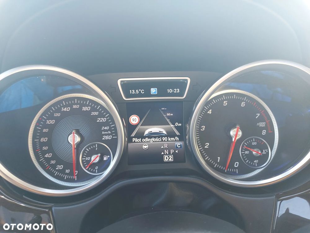 Mercedes-Benz GLE - 18