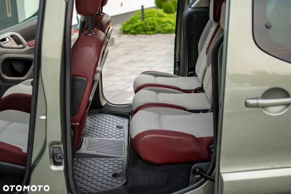 Citroën SpaceTourer 110 Escapade - 36