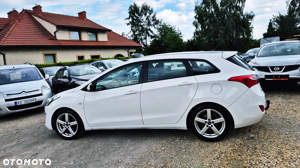 Hyundai i30 1.4 Intro Edition - 21