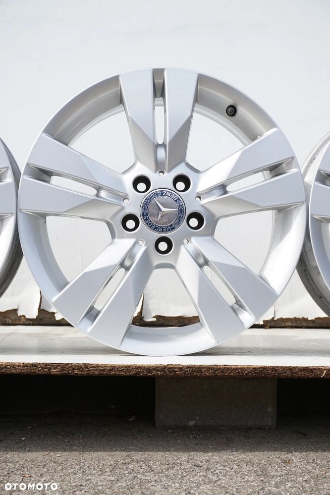 Mercedes W204 5x112 17 7,5J et47 - 6