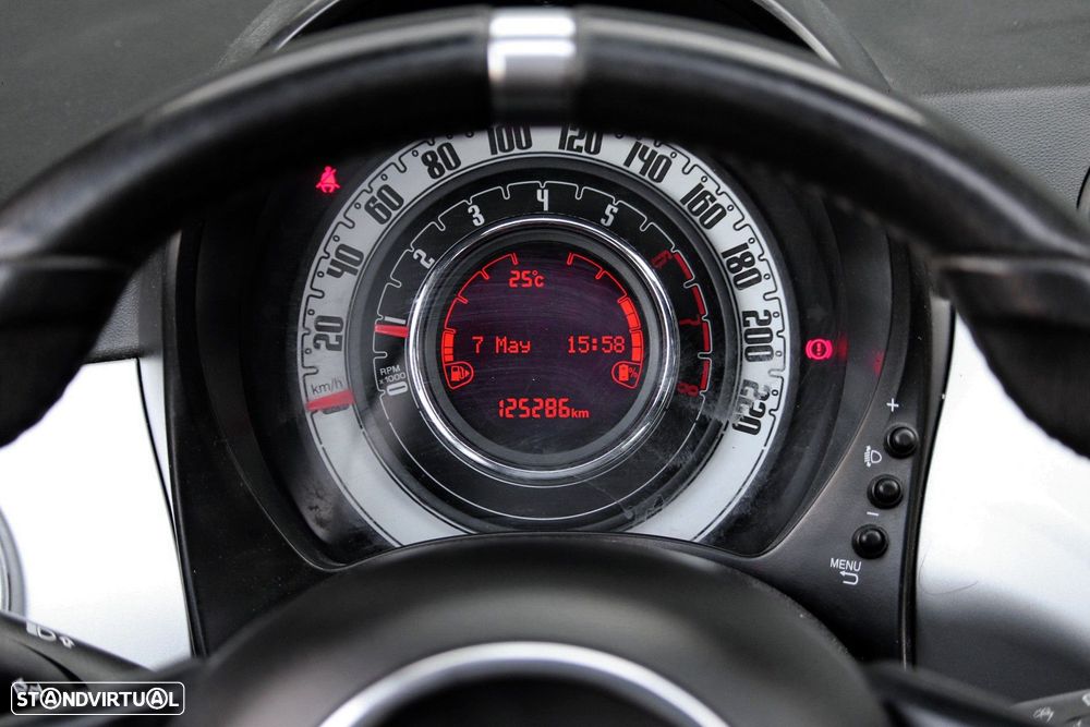 Fiat 500C 1.0 Hybrid Connect - 25