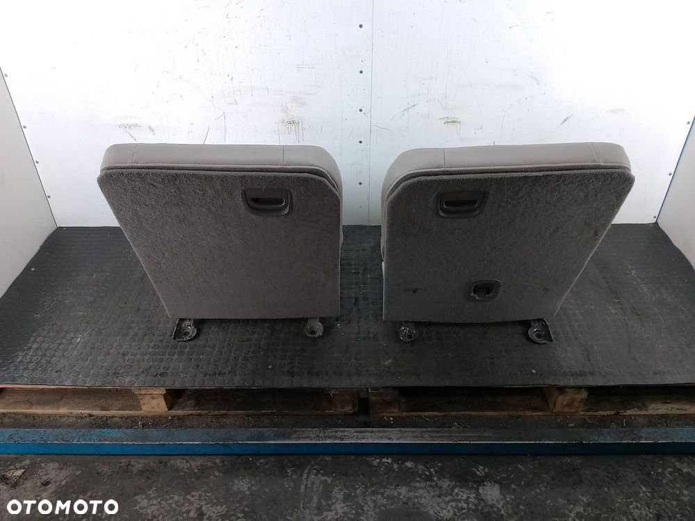 FOTELE TRZECI RZĄD CHRYSLER PACIFICA - 6