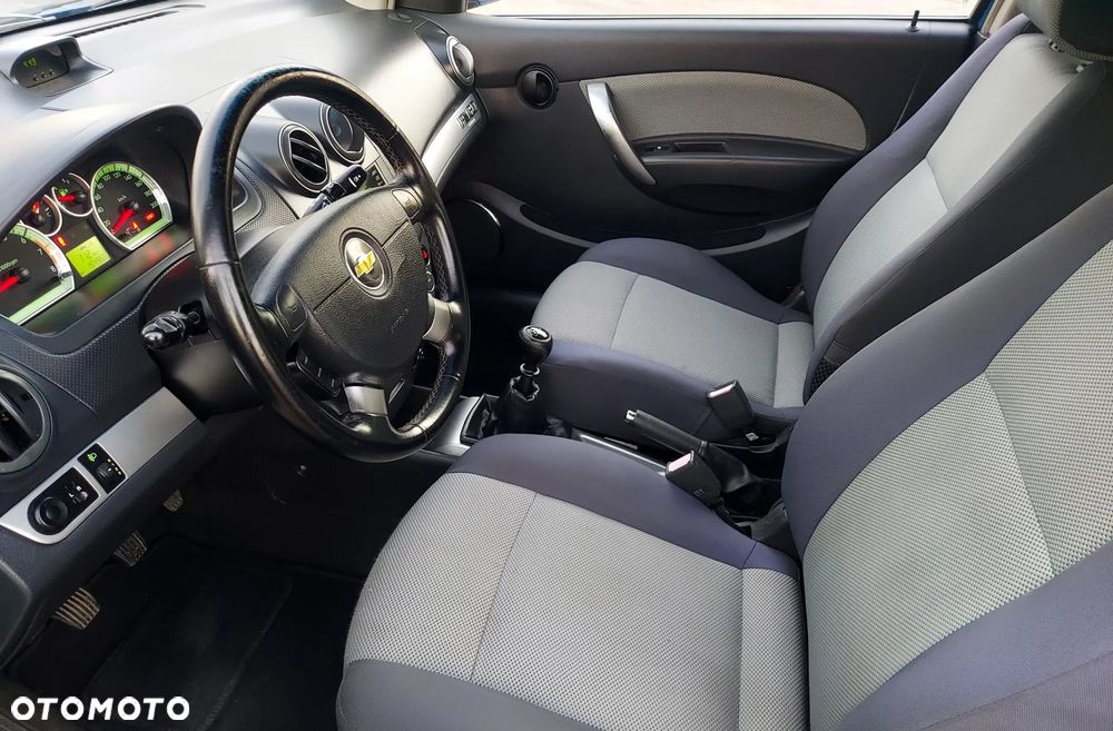 Chevrolet Aveo 1.4 16V LS - 21